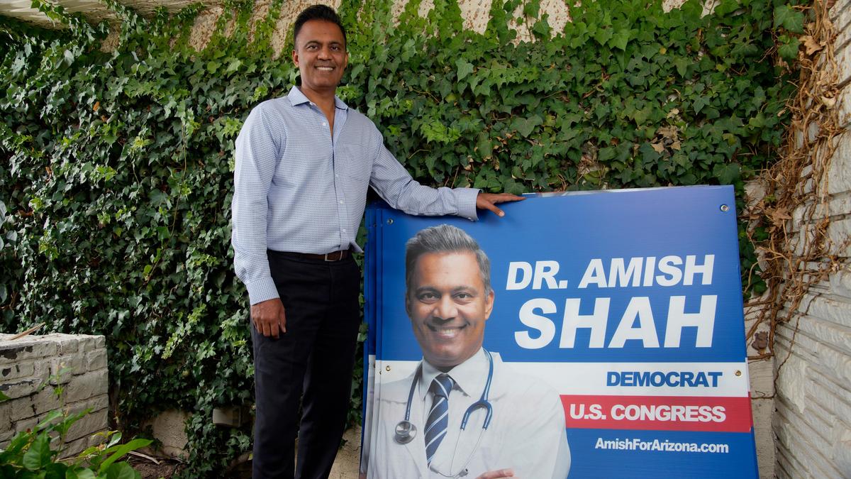 Hint asıllı Amish Shah, Arizona Demokrat ön seçimini kazandı