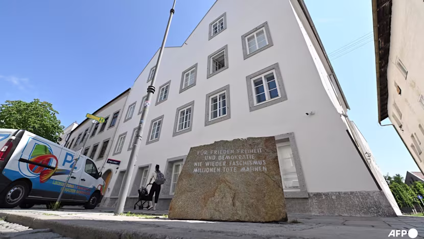 Hitler'in doğduğu ev karakola dönüştürülüyor