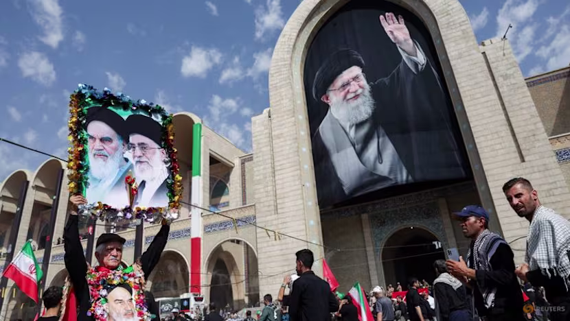 Hizbullah ve Hamas, Hamaney'in Cenaze Törenine Katıldı
