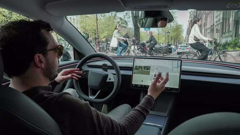 Hollanda'da 40 Bin Tesla Otonom Yazılımla Trafiğe Çıktı