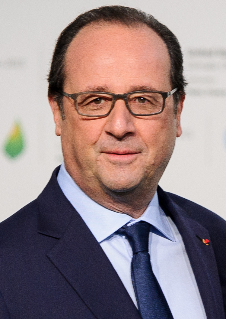 Hollande'ın dönüşü: Eski başkan "Kara Baba" olarak yeniden yükseliyor