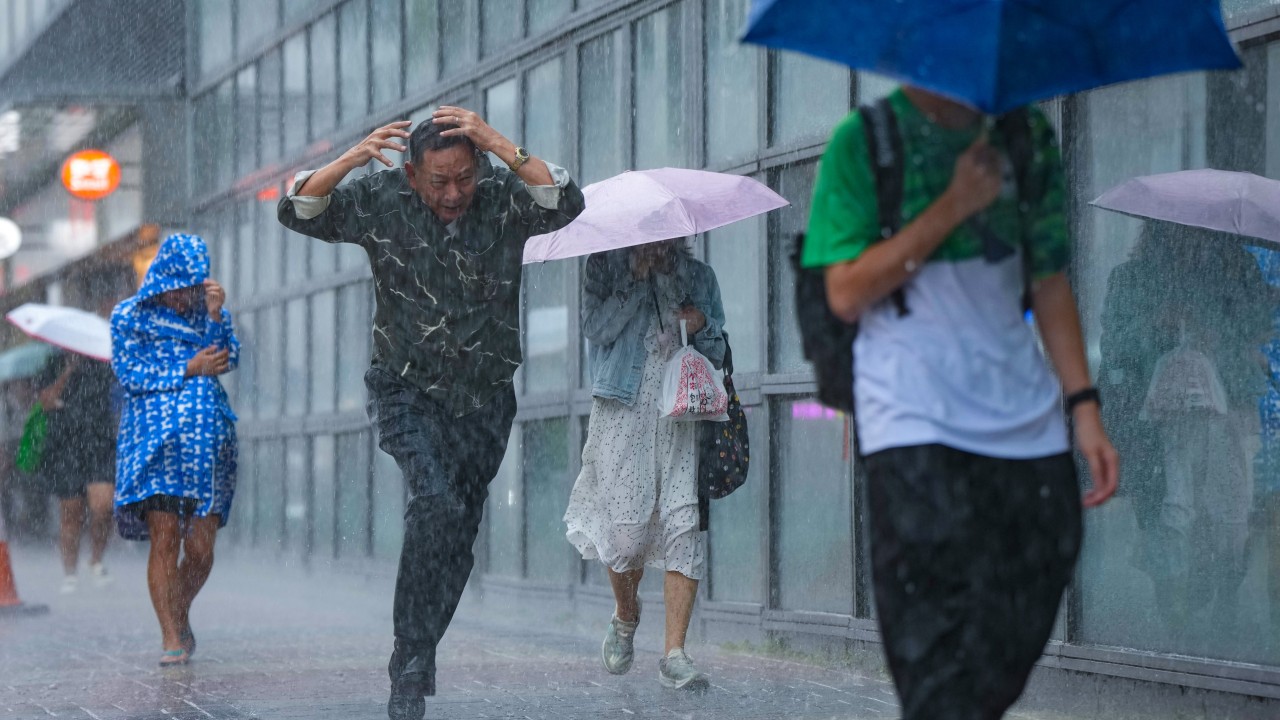 Hong Kong 20 Günde Temmuz Yağışını Geçti: Küresel Isınma Mı Suçlu