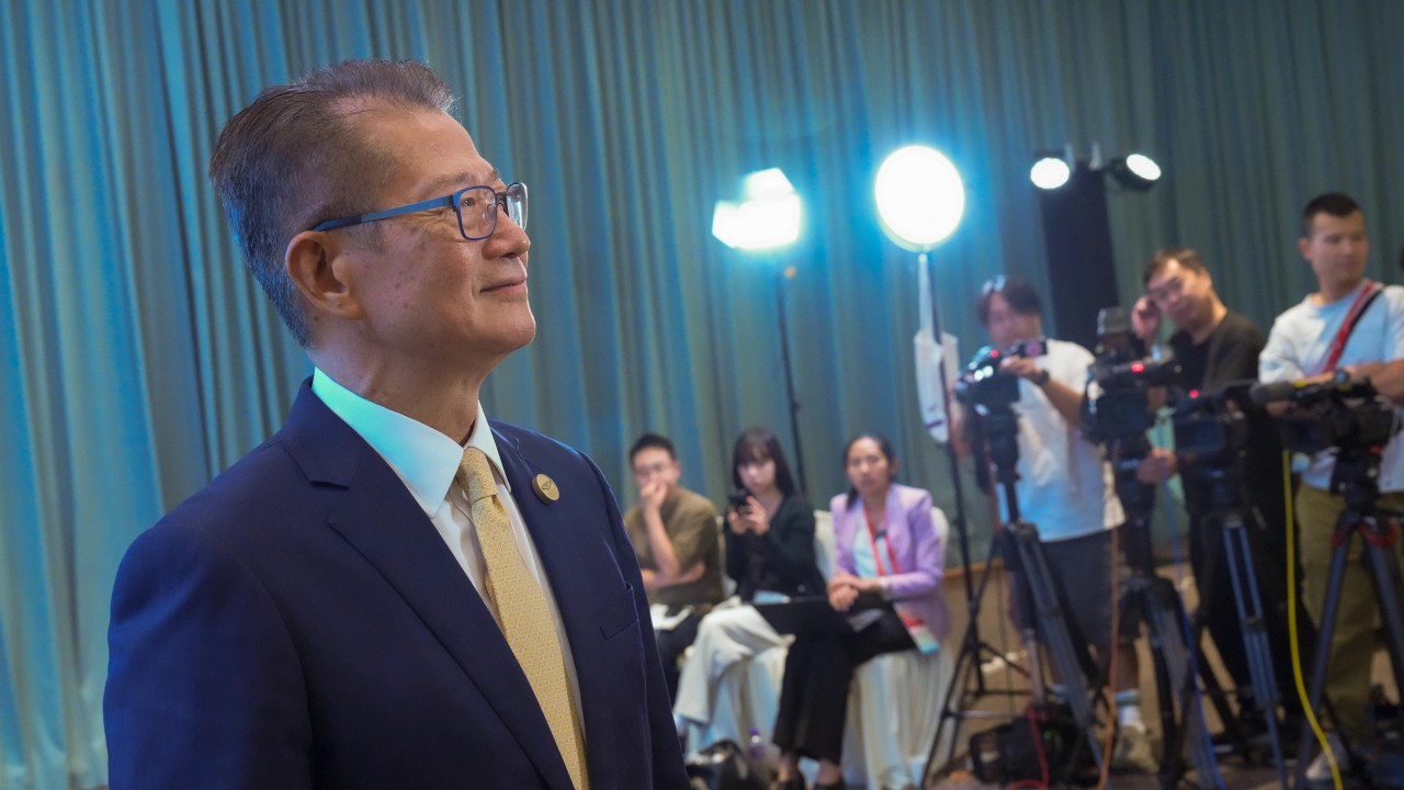 Hong Kong, Apec ile avantaj sağlıyor: Paul Chan'a göre tutumlar değişiyor