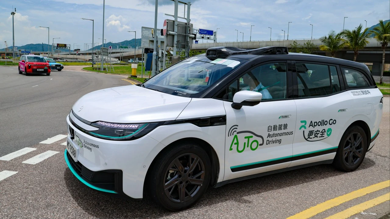 Hong Kong, Baidu’nun otonom araç testlerine yeşil ışık yakıyor