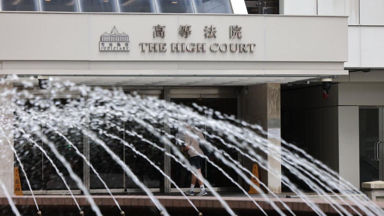 Hong Kong'da bakımevi müdür yardımcısı, engelli kadına tecavüzden suçlu bulundu