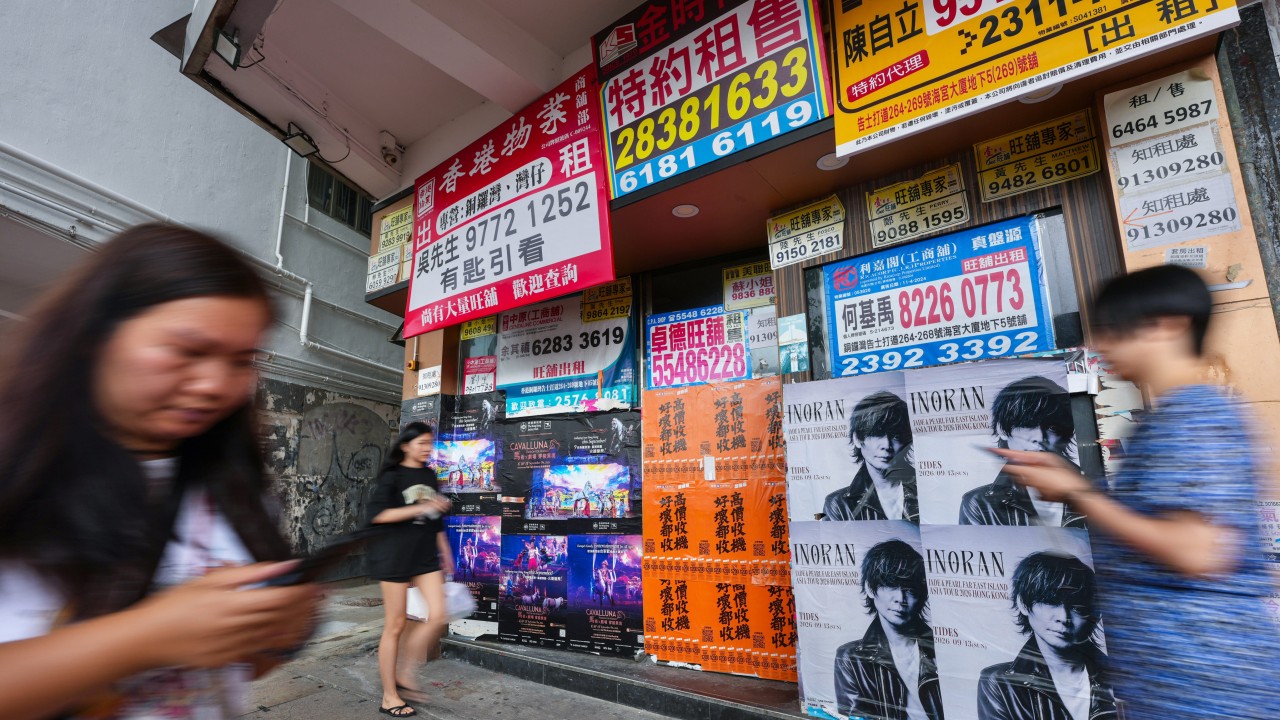 Hong Kong'da Bankalar Ticari Kredi Vermeyi Reddediyor, Ev Sahipleri Mağdur