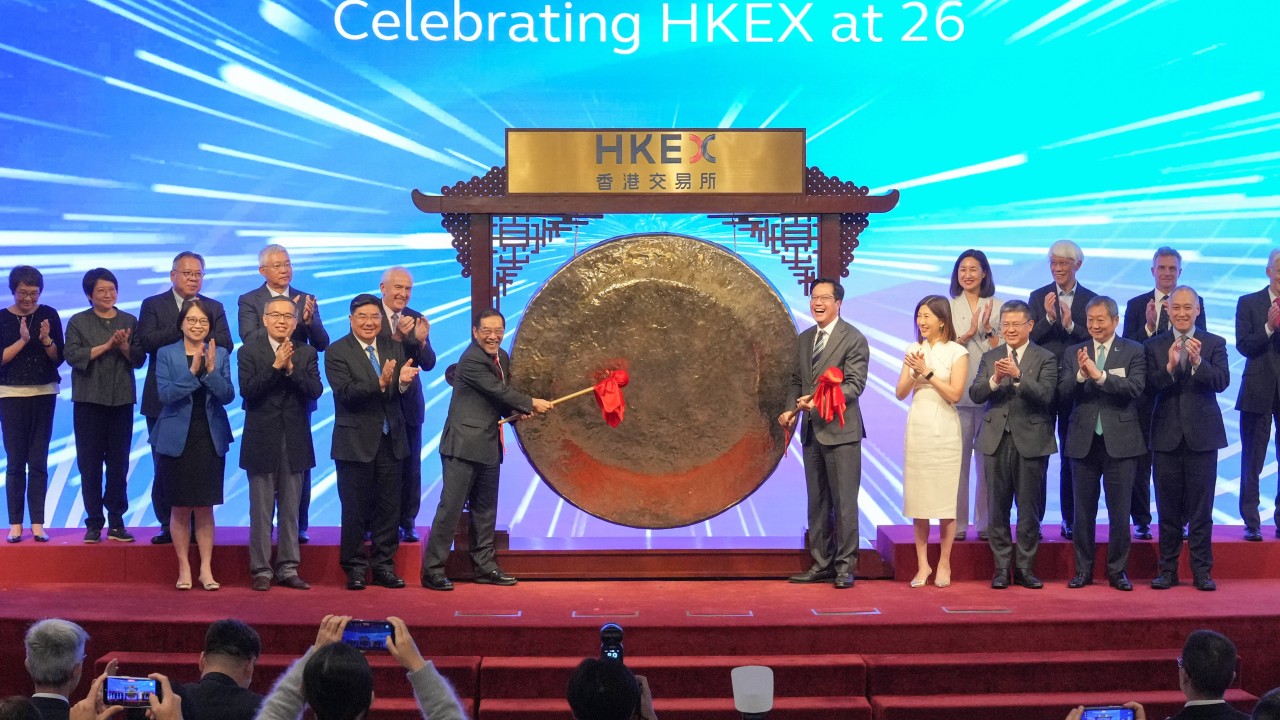 Hong Kong'dan borsa reformu: Yeni ürünler ve altın hamlesi