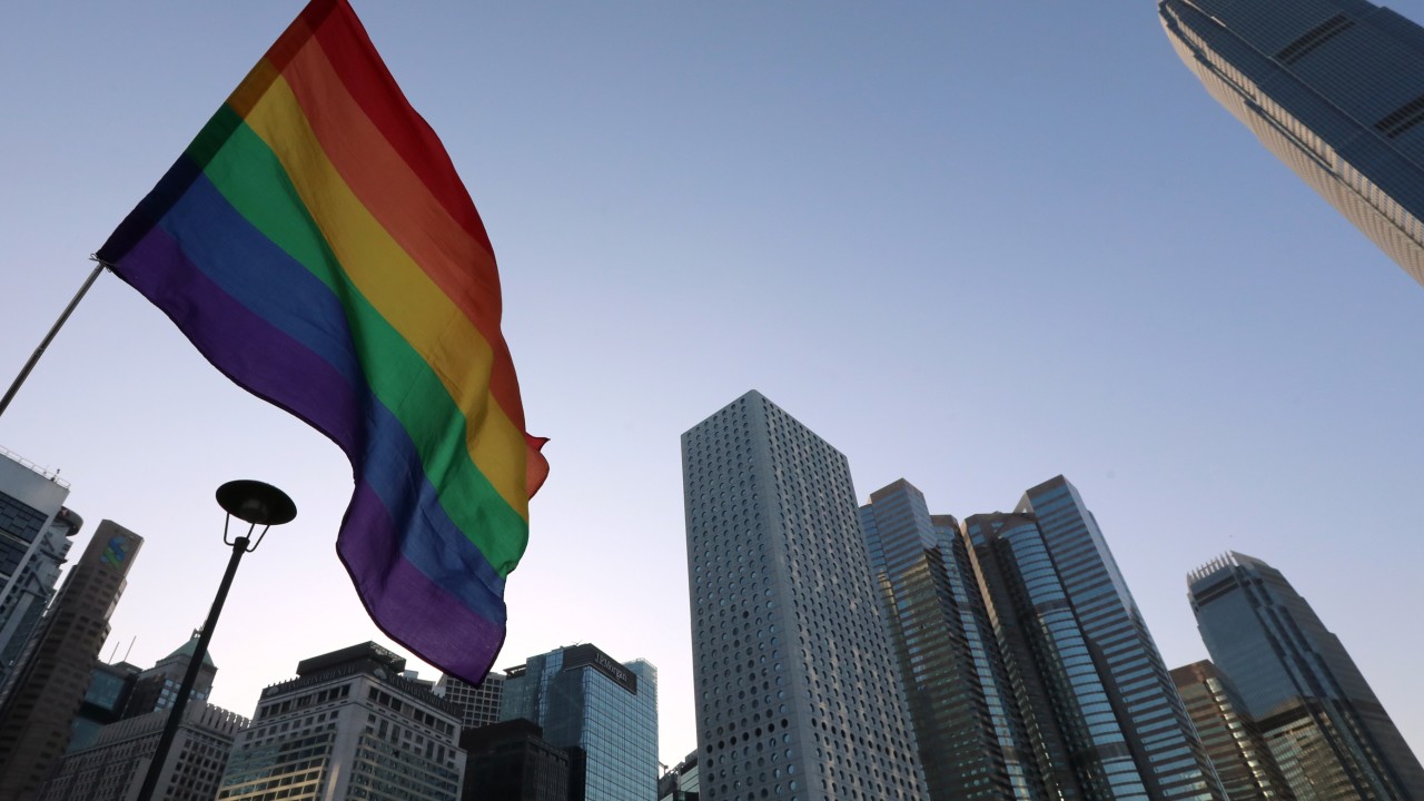 Hong Kong'da Eşitlik Yasası Vetosunun Ardından LGBTQ+ Umudu Sürüyor