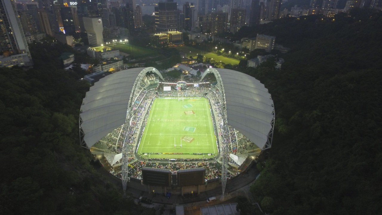 Hong Kong, gece hayatının canlanması için kültür merkezleri arıyor