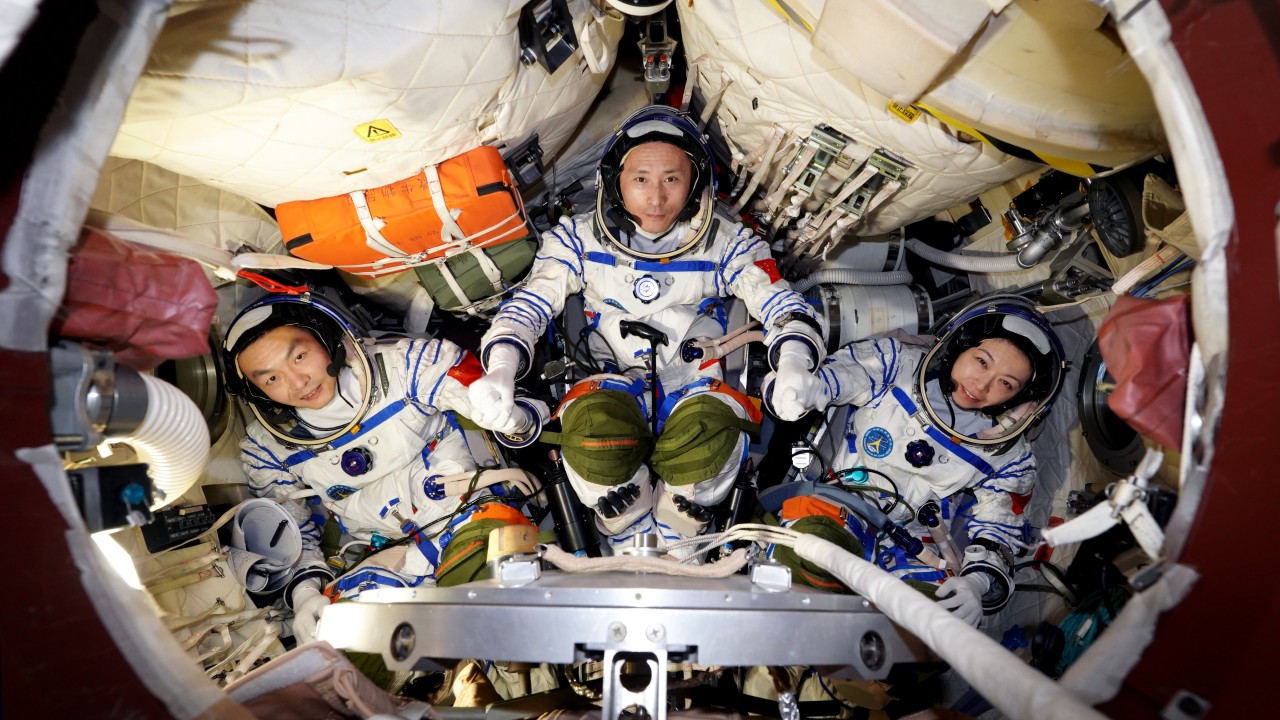 Hong Kong'un ilk astronotu şehre yeni bir yüz kazandırdı