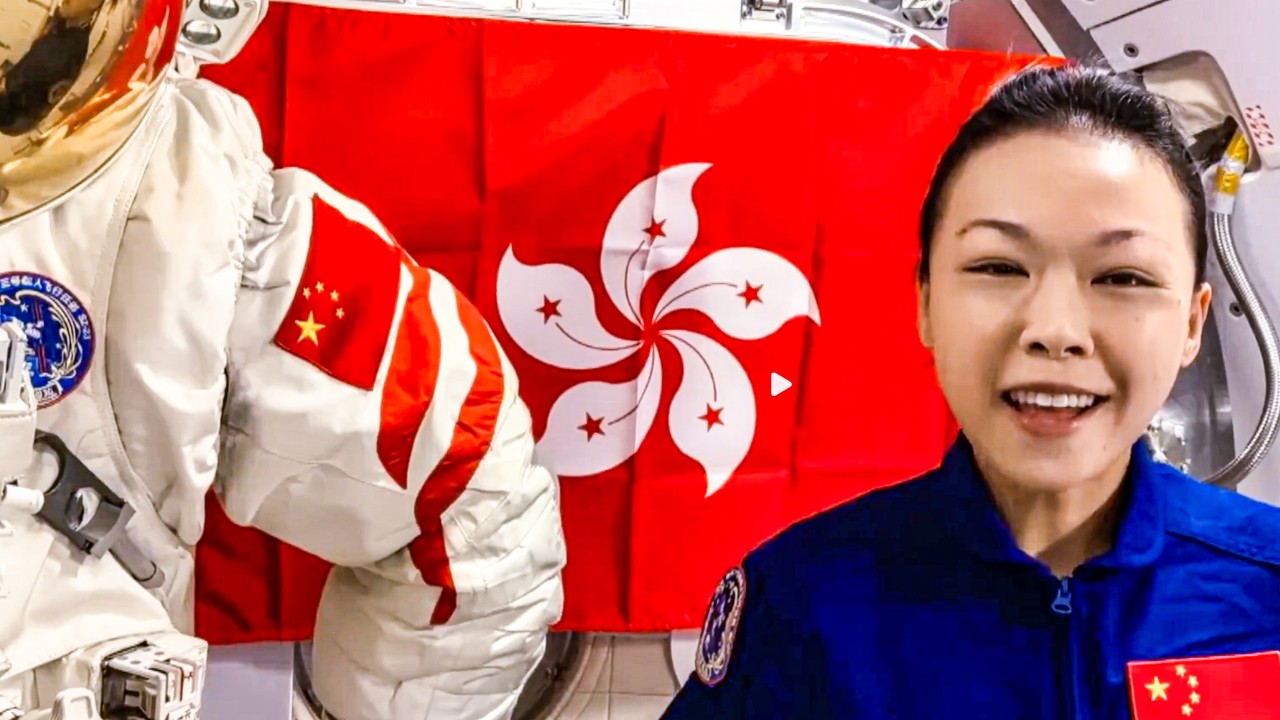 Hong Kong'un ilk astronotu uzaydan ders verecek