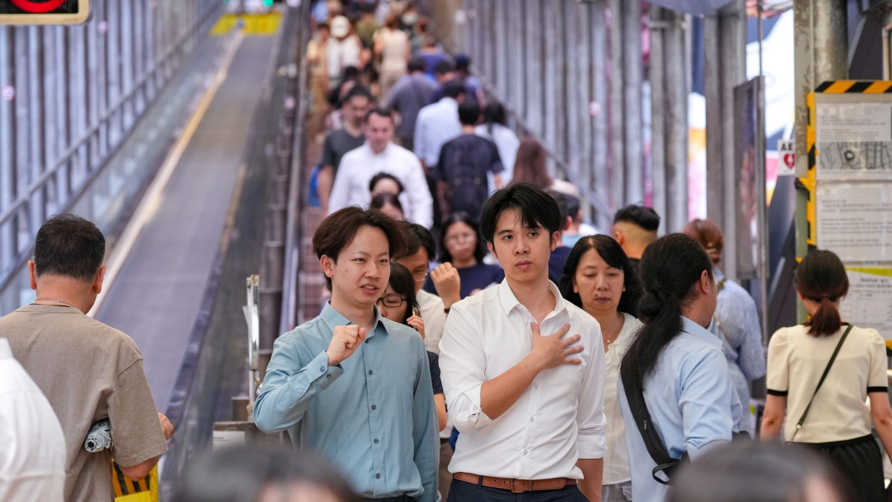 Hong Kong'da İşgücü Yılda 20 Bin Azalacak