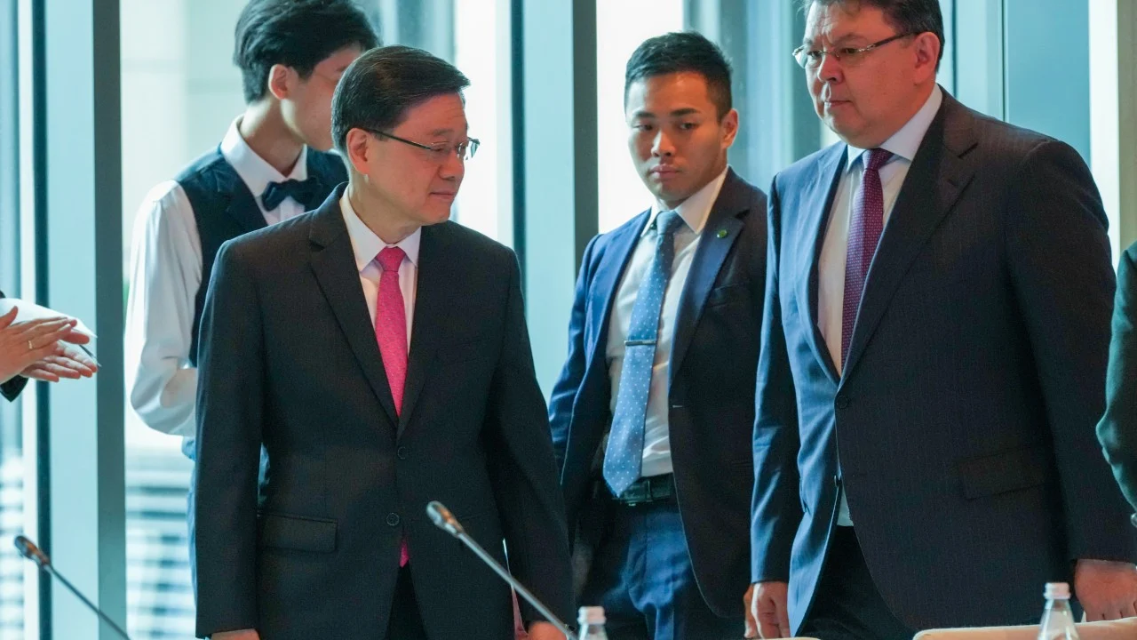 Hong Kong ve Kazakistan'dan yüksek teknoloji atağı: 6 anlaşma imzalandı