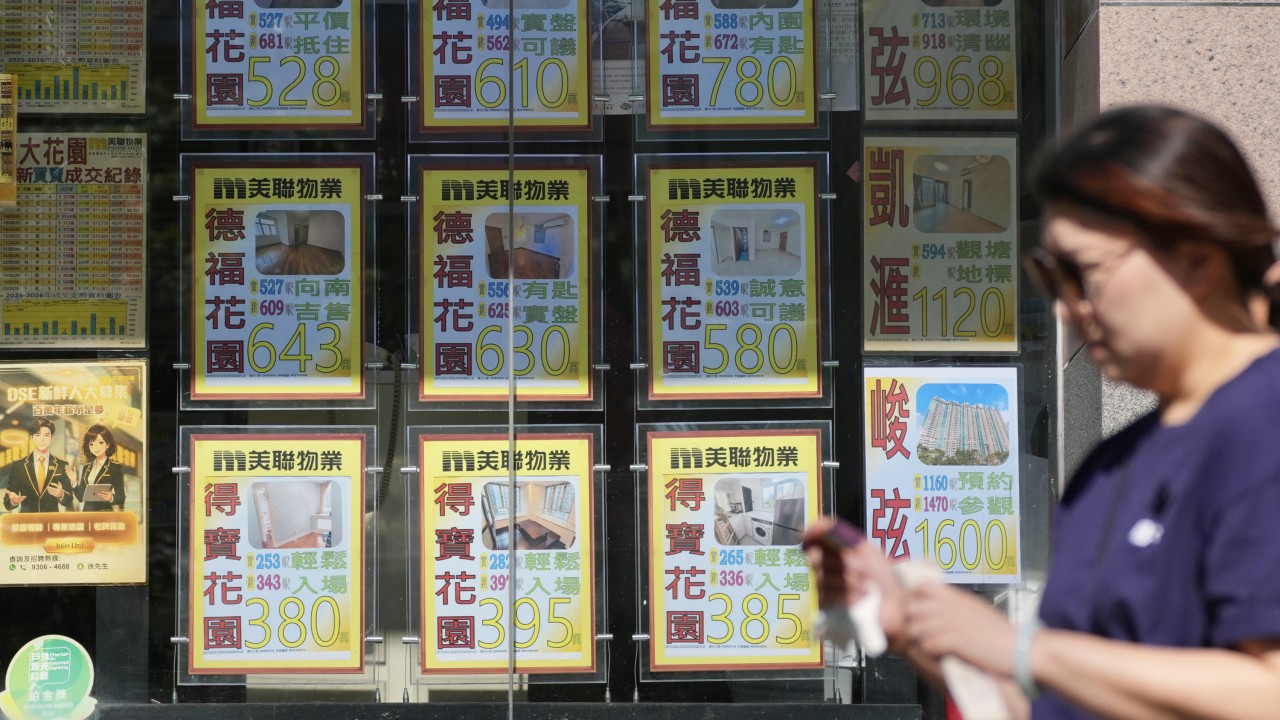 Hong Kong'da Konut Fiyatları 13 Ayın Ardından Geriledi