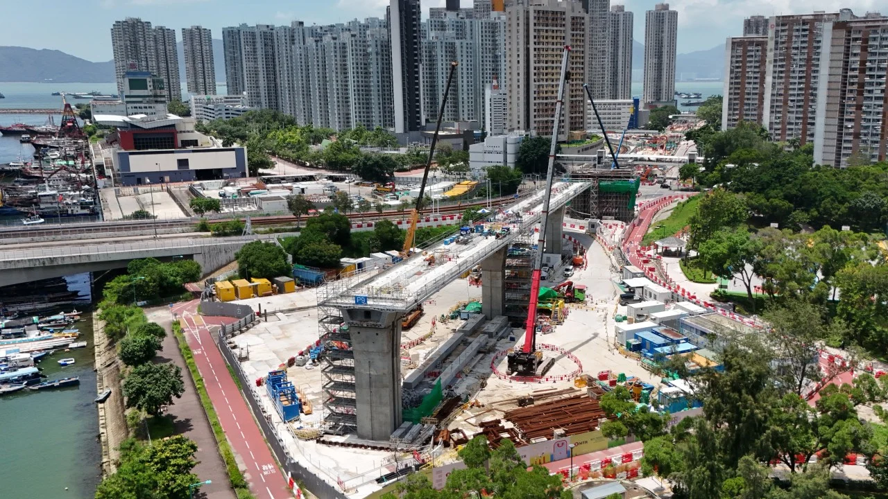 Hong Kong'da Nadir Büyük Metro Üstü İhalesi Devlerin Dikkatini Çekti