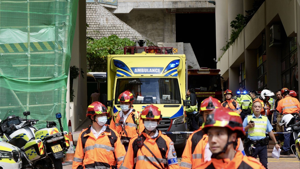 Hong Kong'da okul servisi kazası: 14 yaralı
