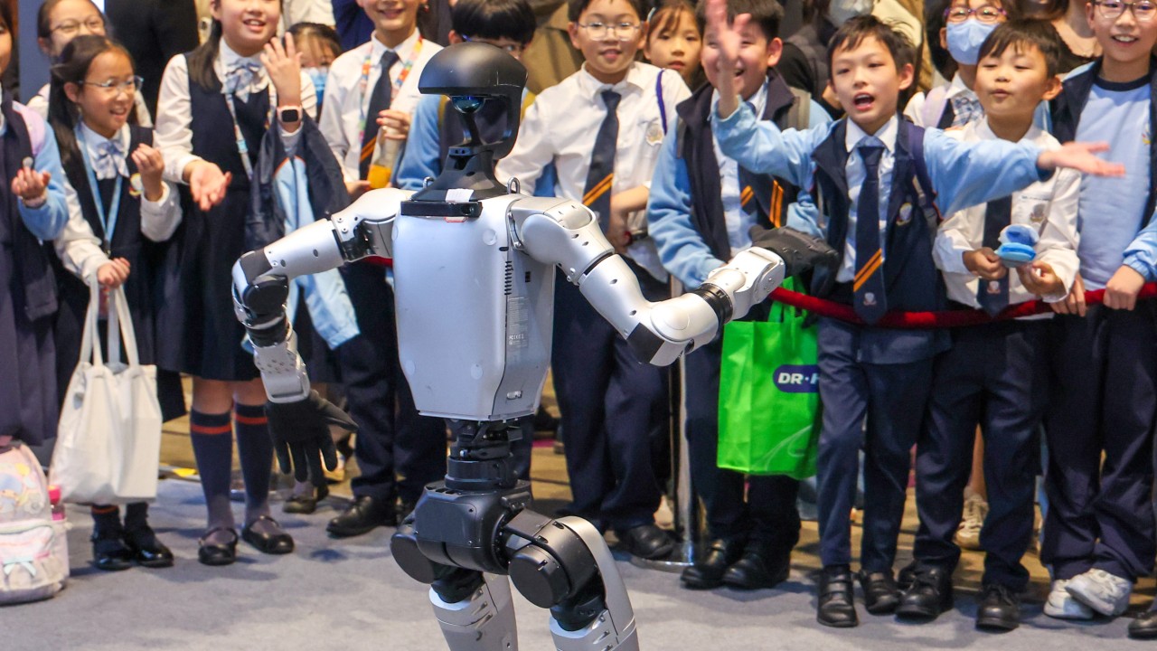 Hong Kong'daki okulların yüzde 60'ı yapay zeka kullanıyor