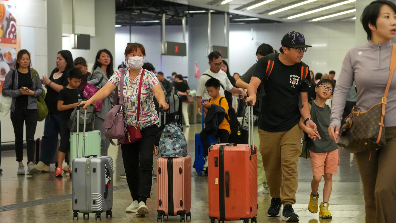 Hong Kong'dan otel ve platformlara net iade politikası çağrısı