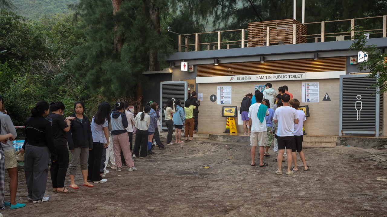 Hong Kong'da Park Bakımı Turist Deneyimini Zedeliyor