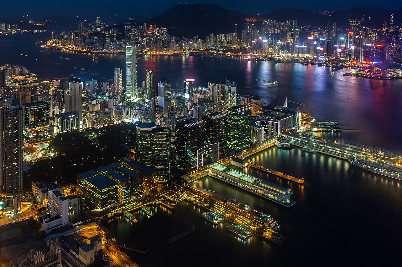 Hong Kong perakende sektörü çizgi film kedileriyle ayakta kalmaya çalışıyor