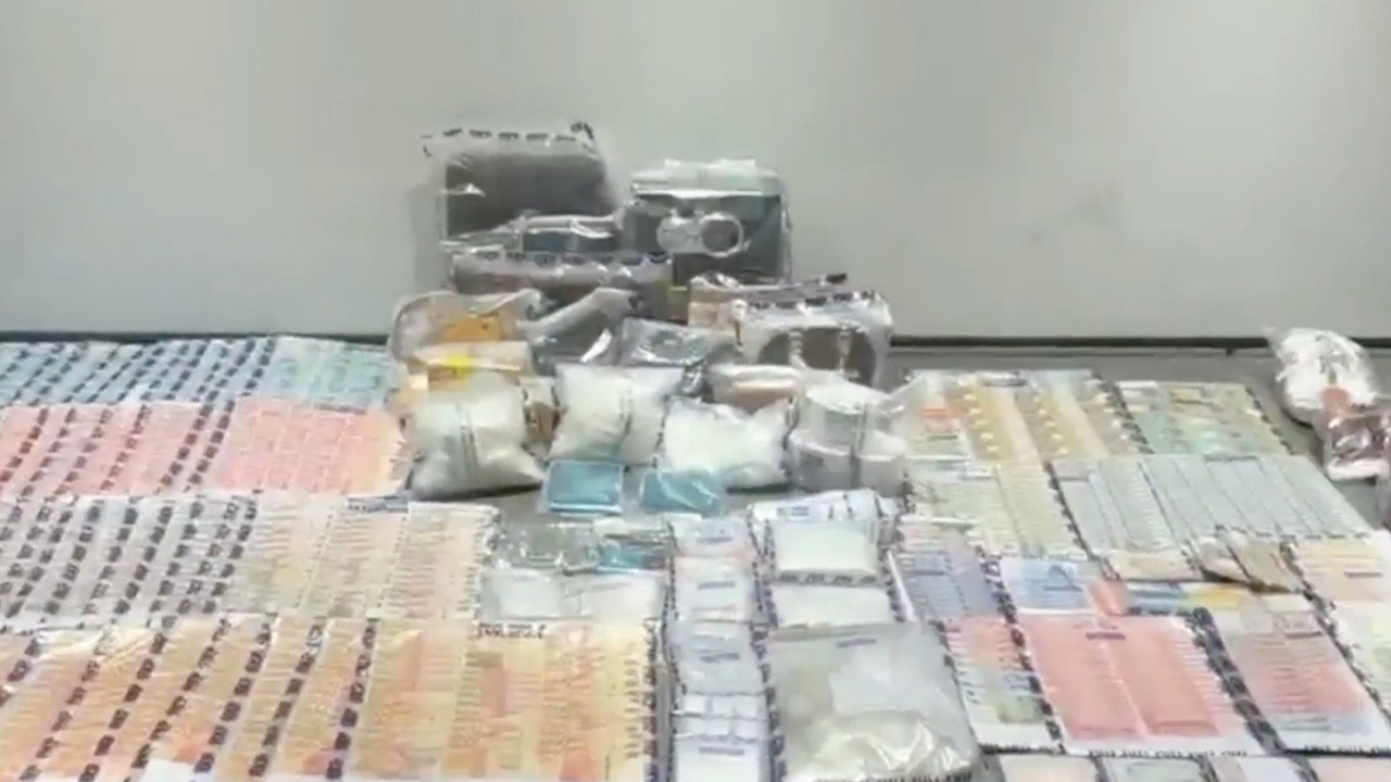 Hong Kong Polisi Yabancı Kadınları Kullanan Uyuşturucu Şebekesini Çökertti