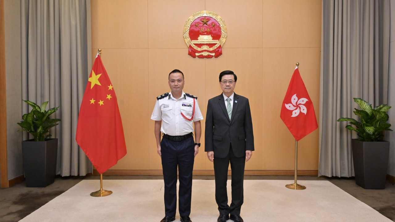 Hong Kong Polisinin Ulusal Güvenlik Dairesi'ne Yeni Başkan Atandı
