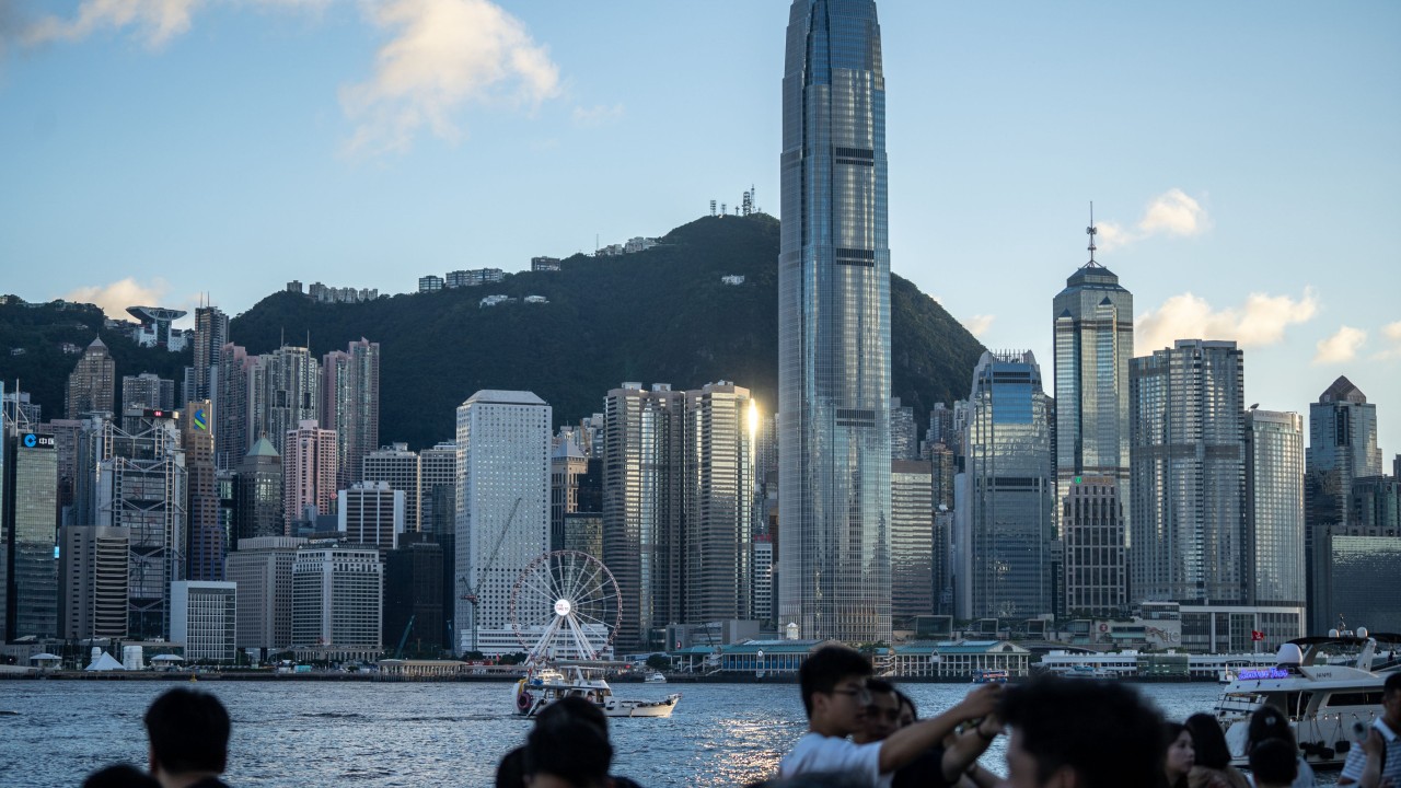Hong Kong, Şanghay Serbest Ticaret Bölgesi tahvilini listeliyor