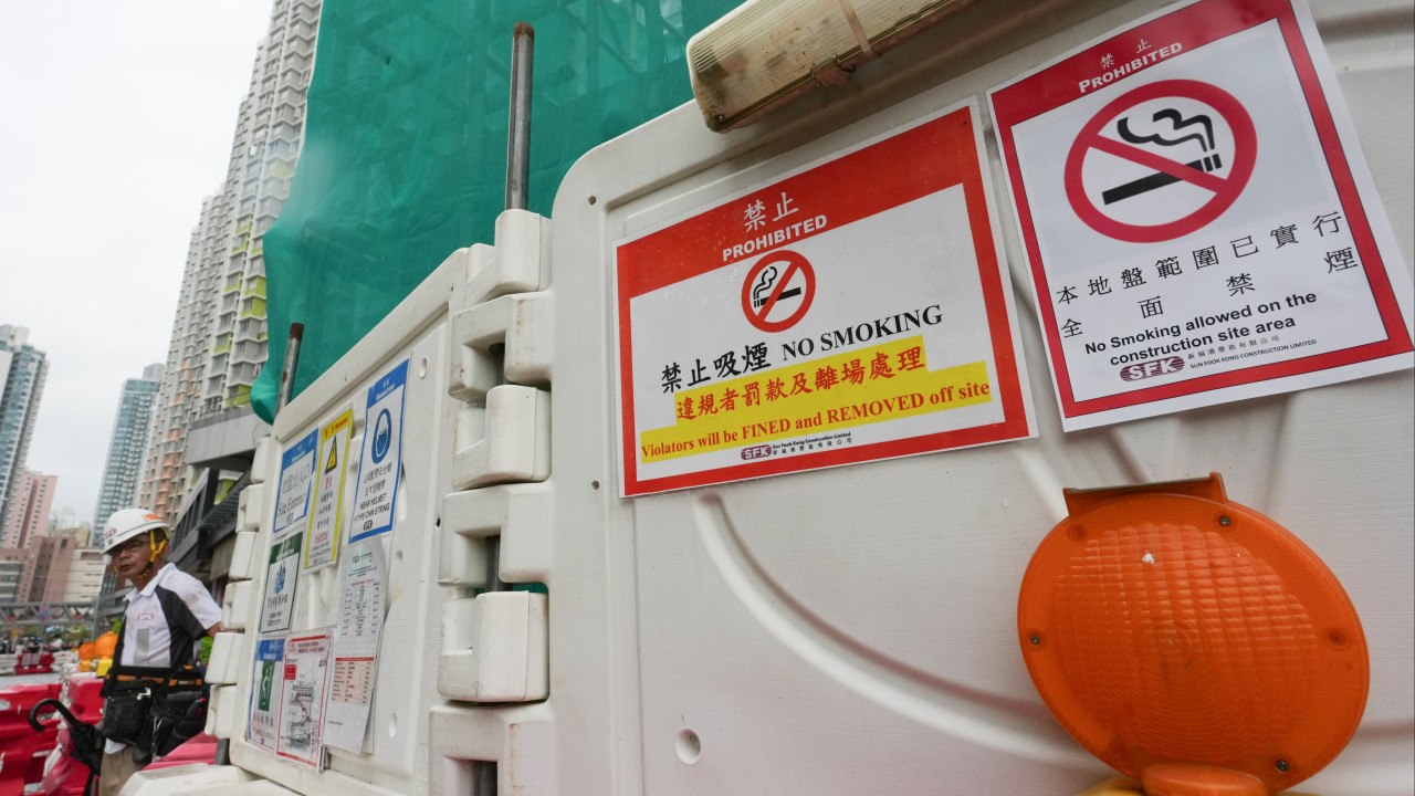 Hong Kong şantiyelerinde tütün yasağı: Ölümcül yangının ardından köklü reform