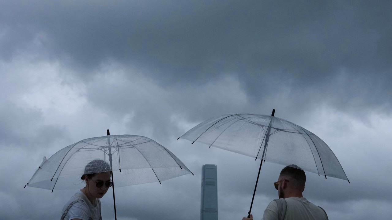 Hong Kong'da Şiddetli Yağışlar Tuen Ng Festivali'nde Hafifliyor