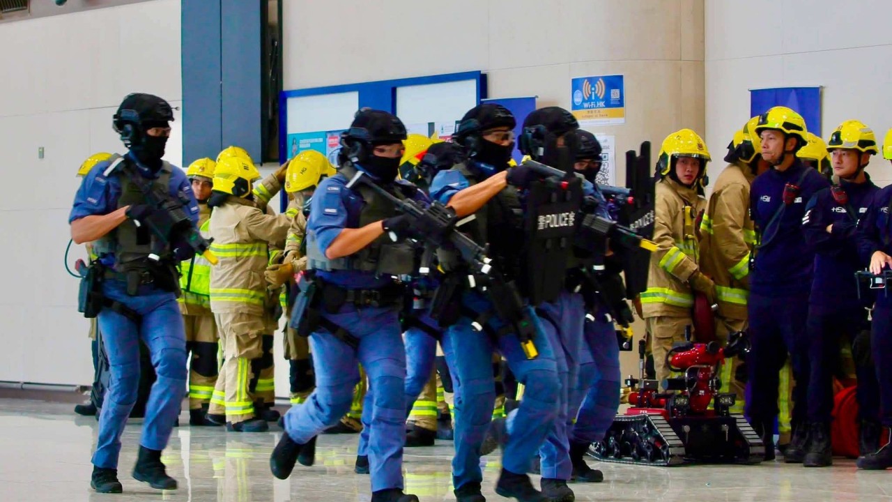 Hong Kong'da Sınırdaki İlk Terörle Mücadele Tatbikatı