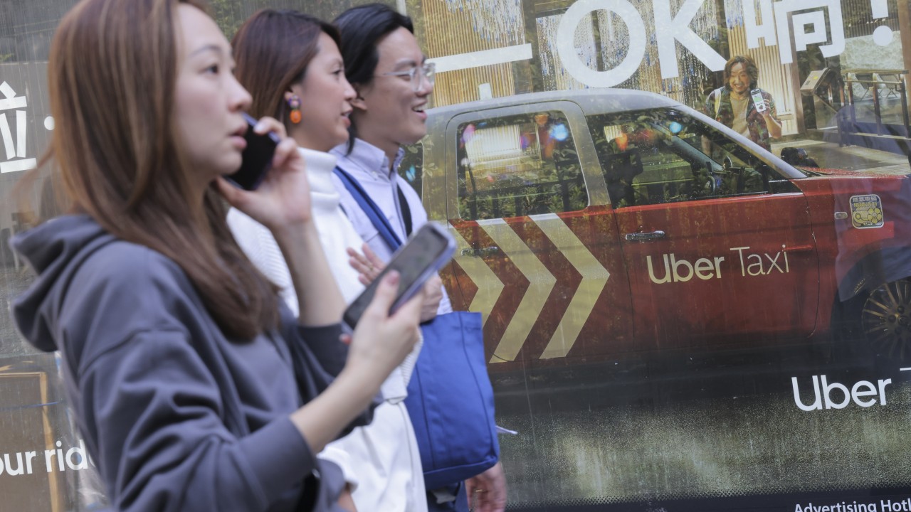 Hong Kong'da Taksi Düzenlemesi: Halkın Sesi Neden Önemli