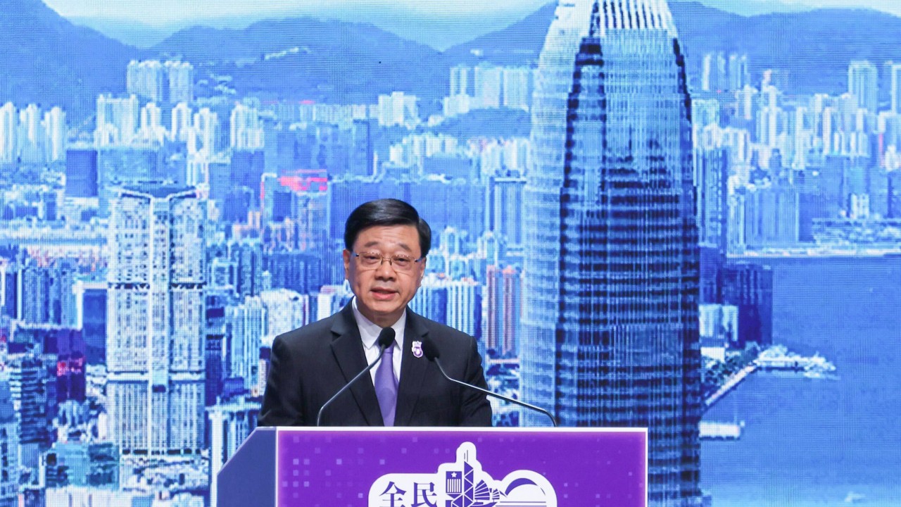 Hong Kong'da Ulusal Güvenlik Yetkileri Tartışması