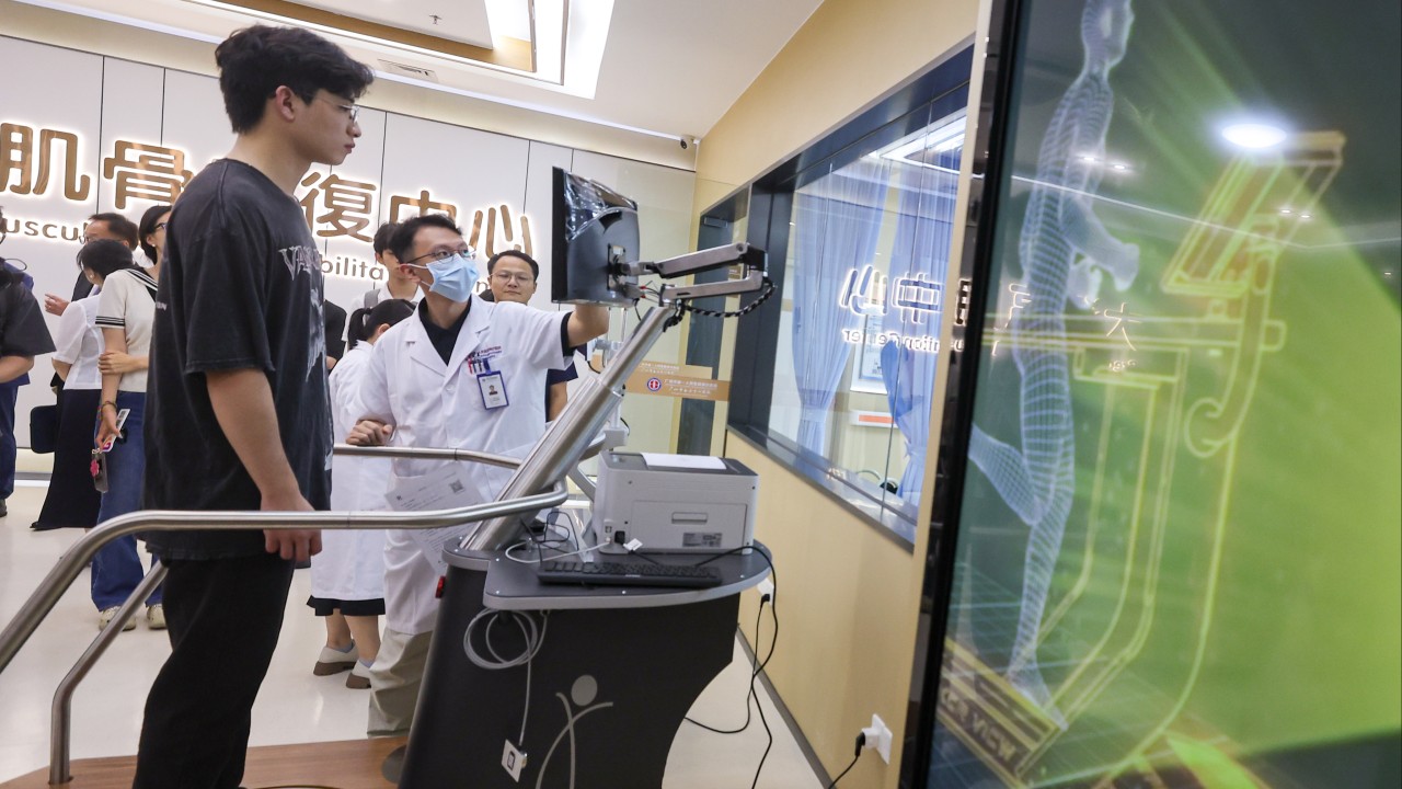 Hong Kong Üniversitesi Çin'de ilk klinik deney merkezini açtı