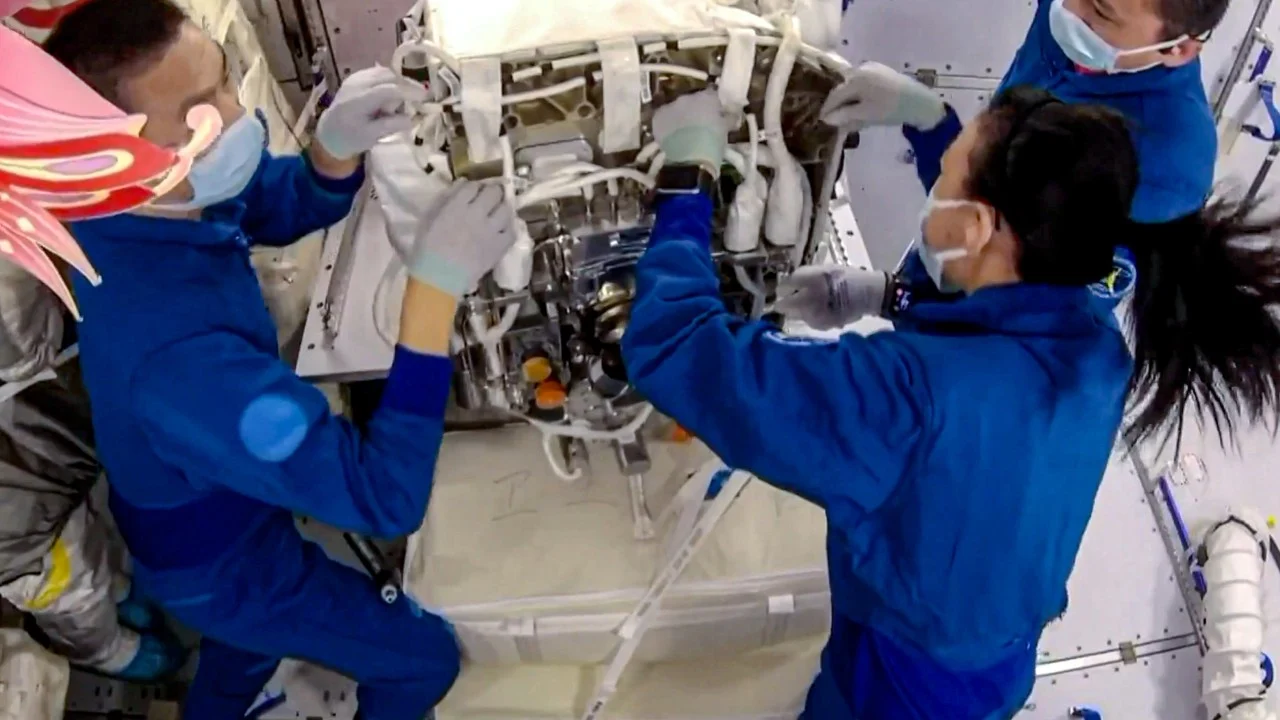 Hong Kong'un 'Uzay Gözü' Tiangong'da Çalışmaya Başladı