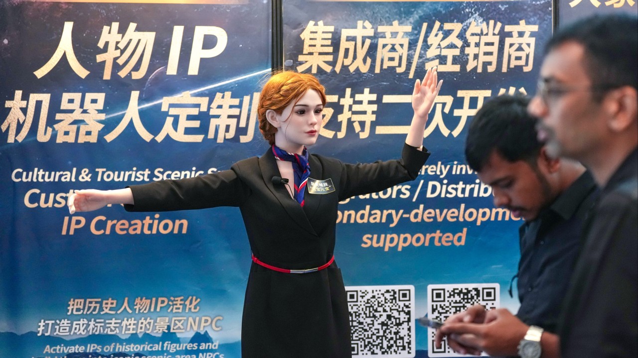 Hong Kong'un Yapay Zeka Meselesi: Dramatik Değil, Yapısal