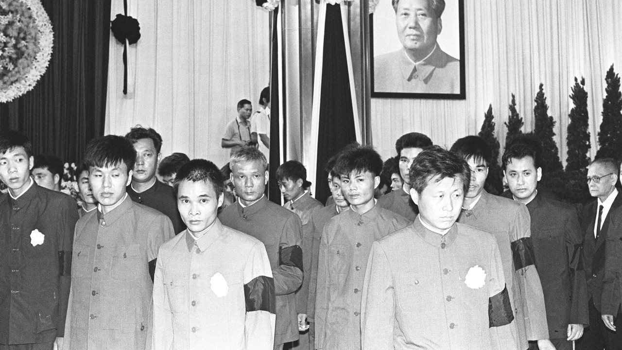Hong Kong'da 1976'da Mao'nun ölümü yasla karşılandı