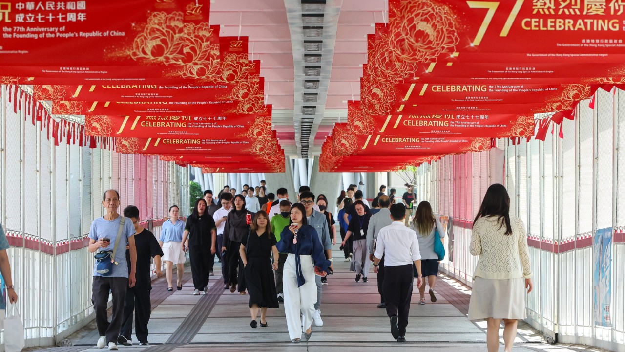 Hong Kong'da Çin Ulusal Günü Töreni: John Lee Katıldı