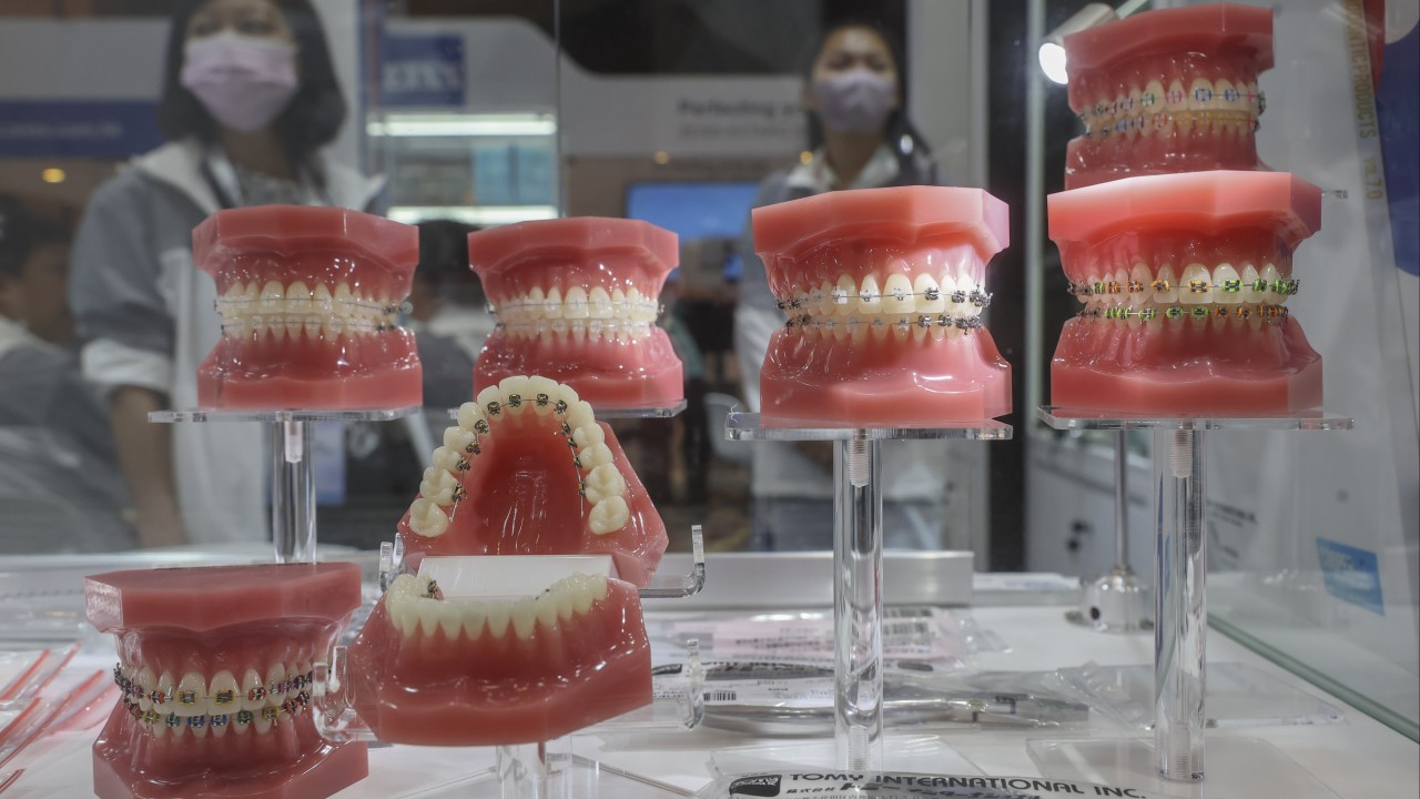 Hong Kong'da Çinli Diş Kliniklerine Soruşturma