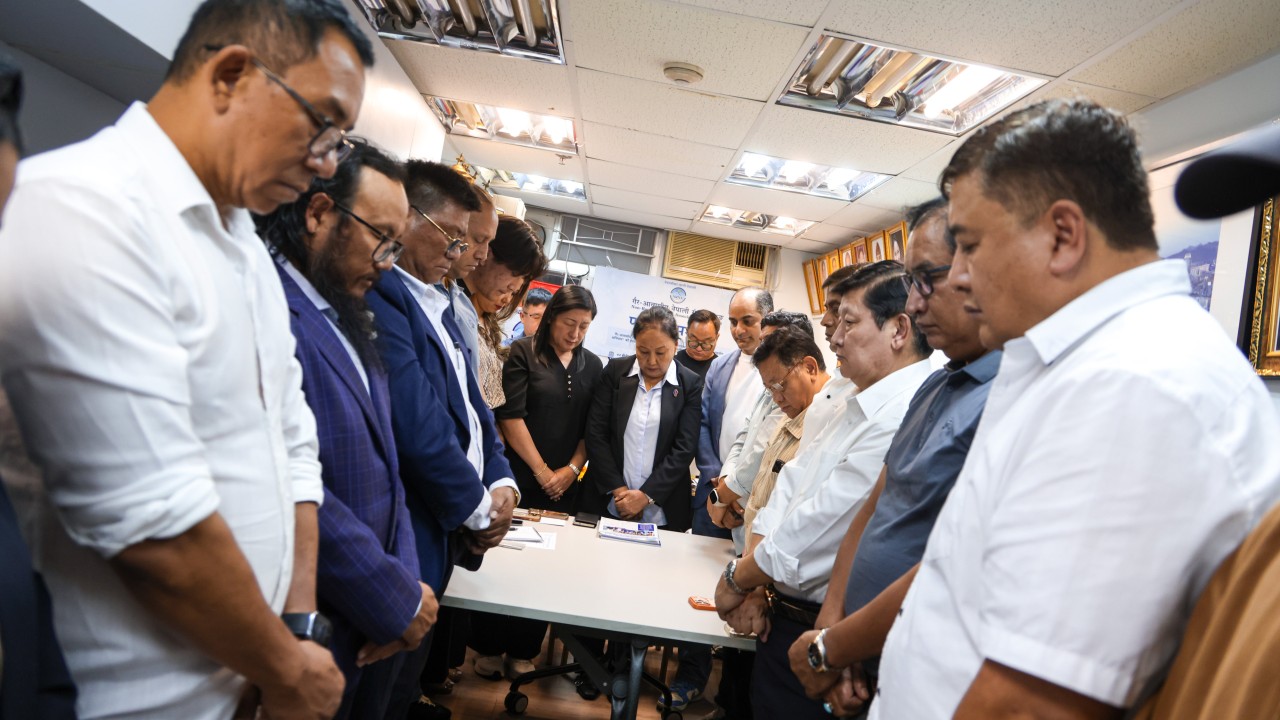 Hong Kong'da Nepalli Adam Selde Kaybolan Kuzenini Arıyor