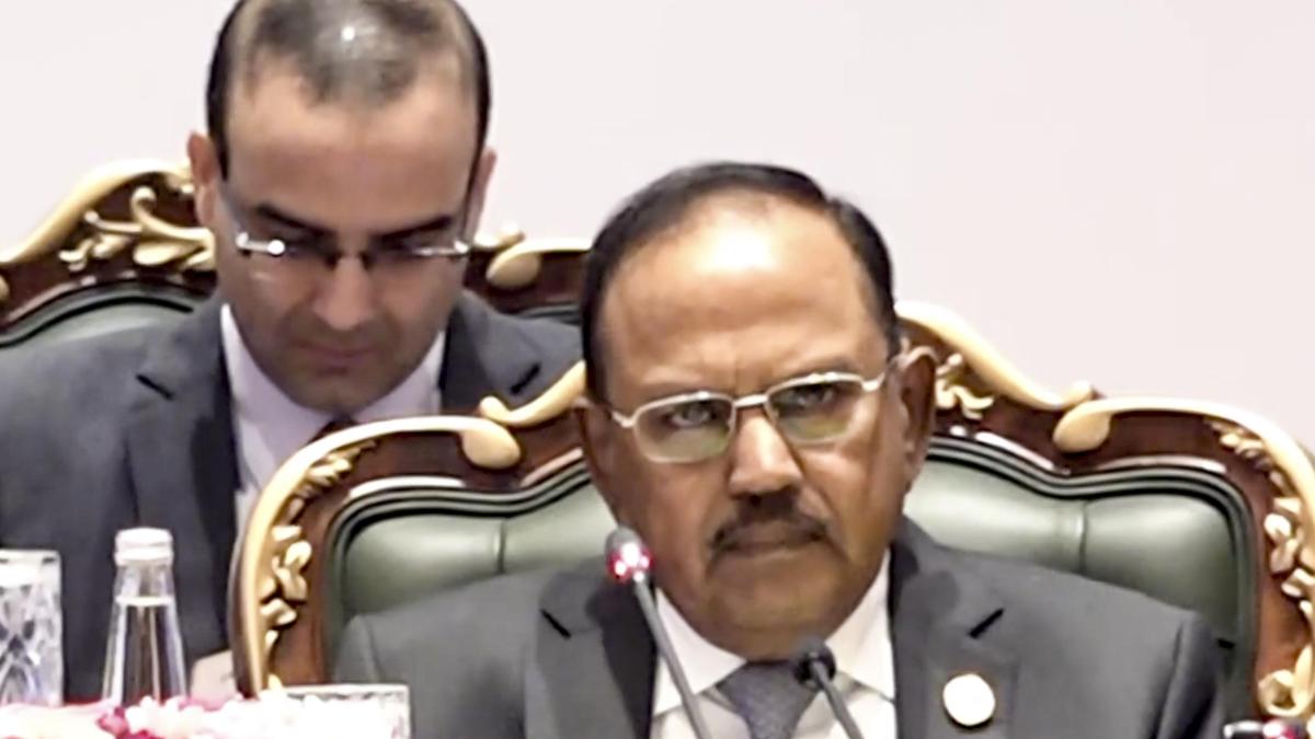 Hürmüz Boğazı'nın Açılması Memnuniyet Verici: NSA Doval BRICS'te