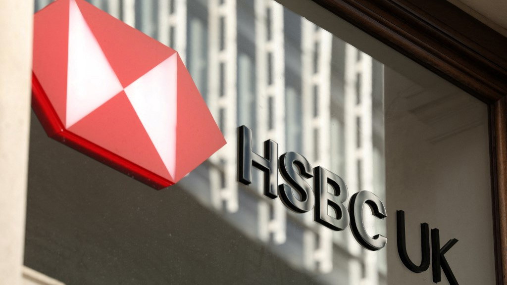 HSBC'nin 'şeriat uyumlu' fonu İsrail bağlantılı şirketlere 100 milyon dolar yatırdı