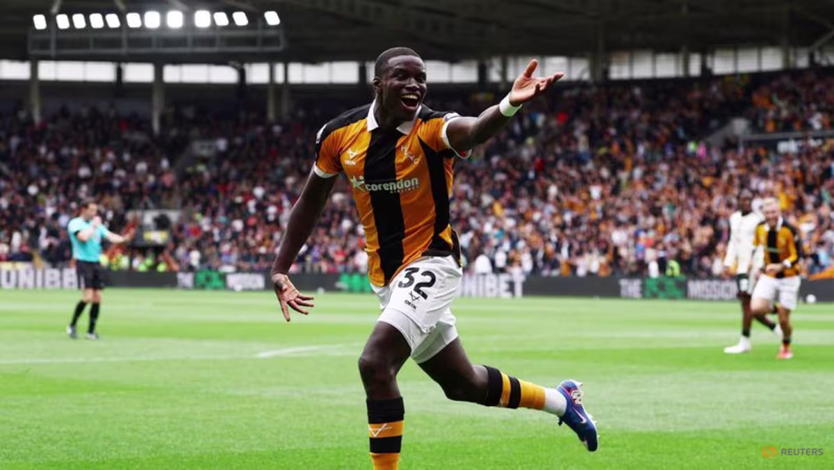Hull City, Premier Lig'e Dönüşünde Manchester United'ı 2-0 Yendi