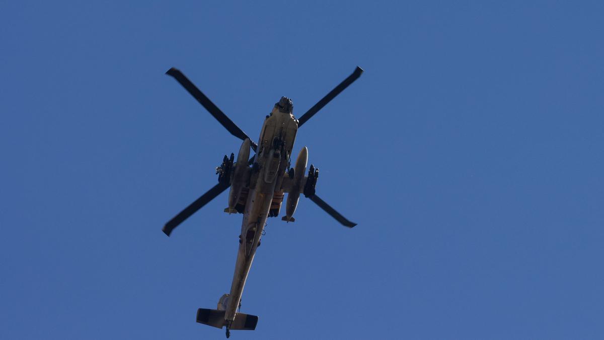 Hürmüz Boğazı'nda ABD Apache helikopteri düştü: Mürettebat kurtarıldı