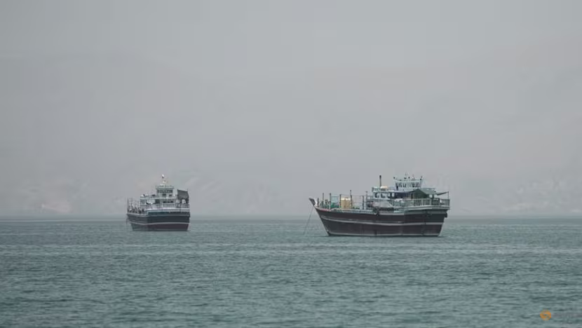 Hürmüz Boğazı'ndan Tanker Çıkışı Petrol Fiyatlarını Düşürdü
