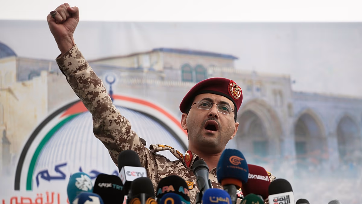 Yemen’de Husiler Bab el-Mendeb’i Kapatma Tehdidiyle Suudi Arabistan’a Deniz Ambargosu İlan Etti