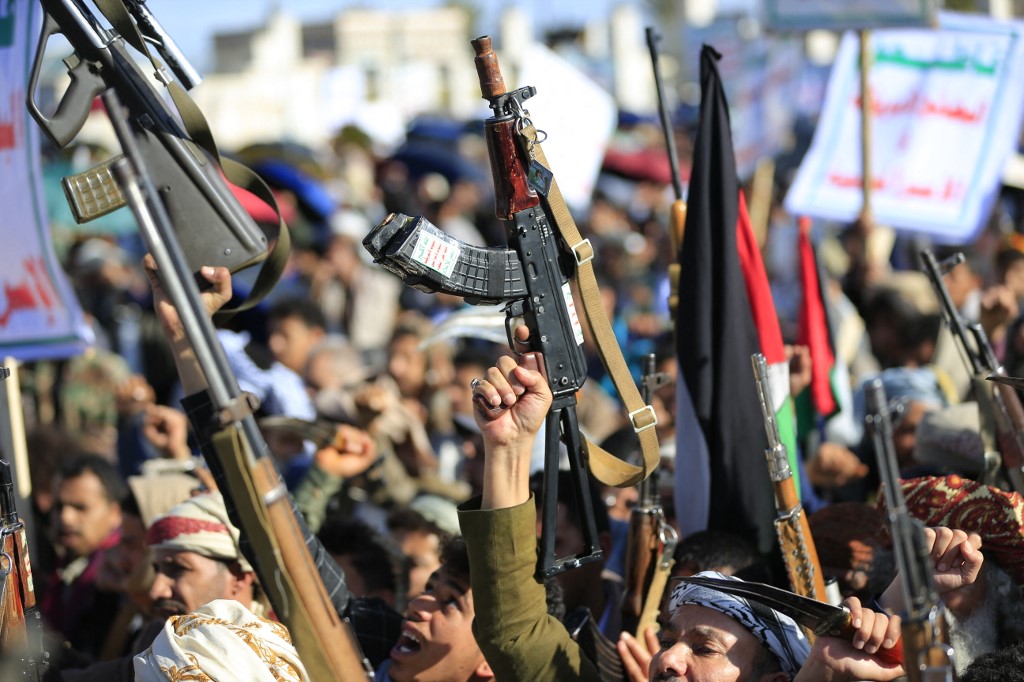 Husiler İsrail’e yeniden savaş açtı: Yemenliler gurur ve korku arasında