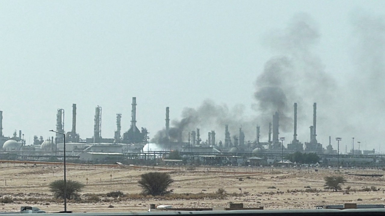 Husiler Suudi Arabistan'ın Aramco Tesisine Saldırdığını Açıkladı