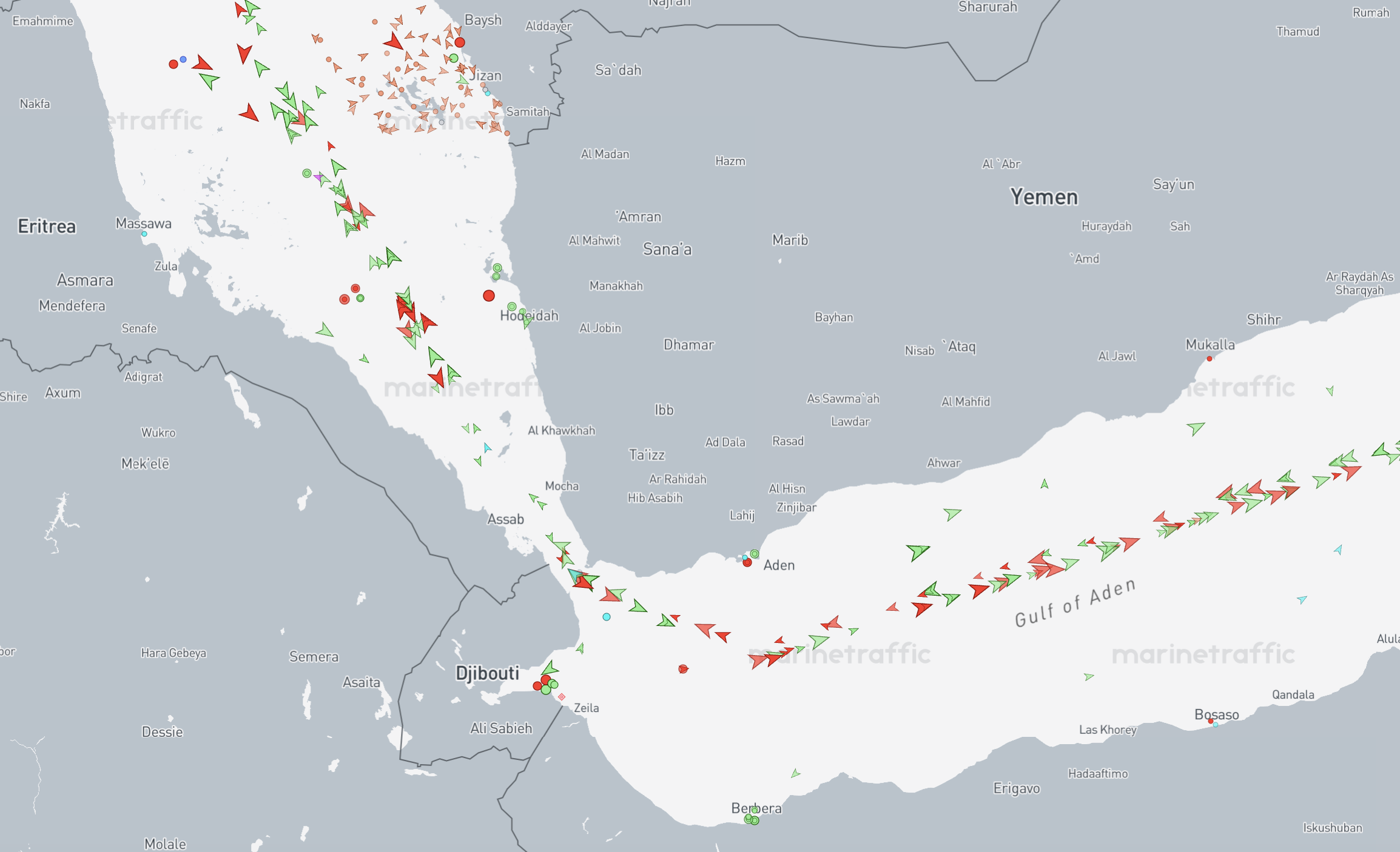 Husiler Yemen'de Stratejik Noktaları Ele Geçirdi