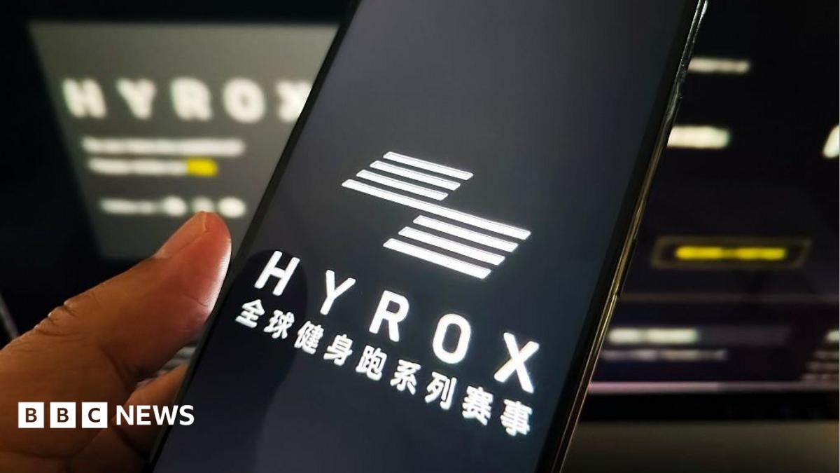 Hyrox Sporcusu Kendini Kirlettikten Sonra Yarışa Devam Etti