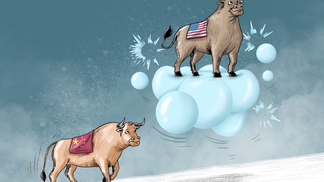 İki Piyasanın Hikayesi: Wall Street Rekorla Kutlarken Pekin Balonları Söndürüyor